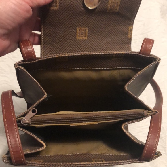 Texier leather shoulder bag with matching wallet. - Picture 7 of 7